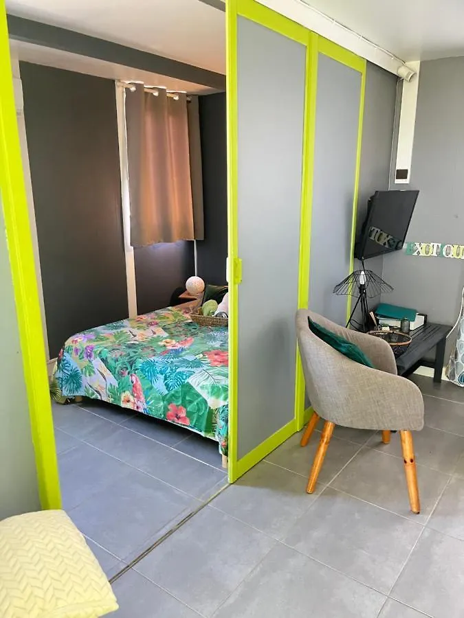 Les Algues De La Chapelle Bleu Horizon Villa Anse-Bertrand Holiday home
